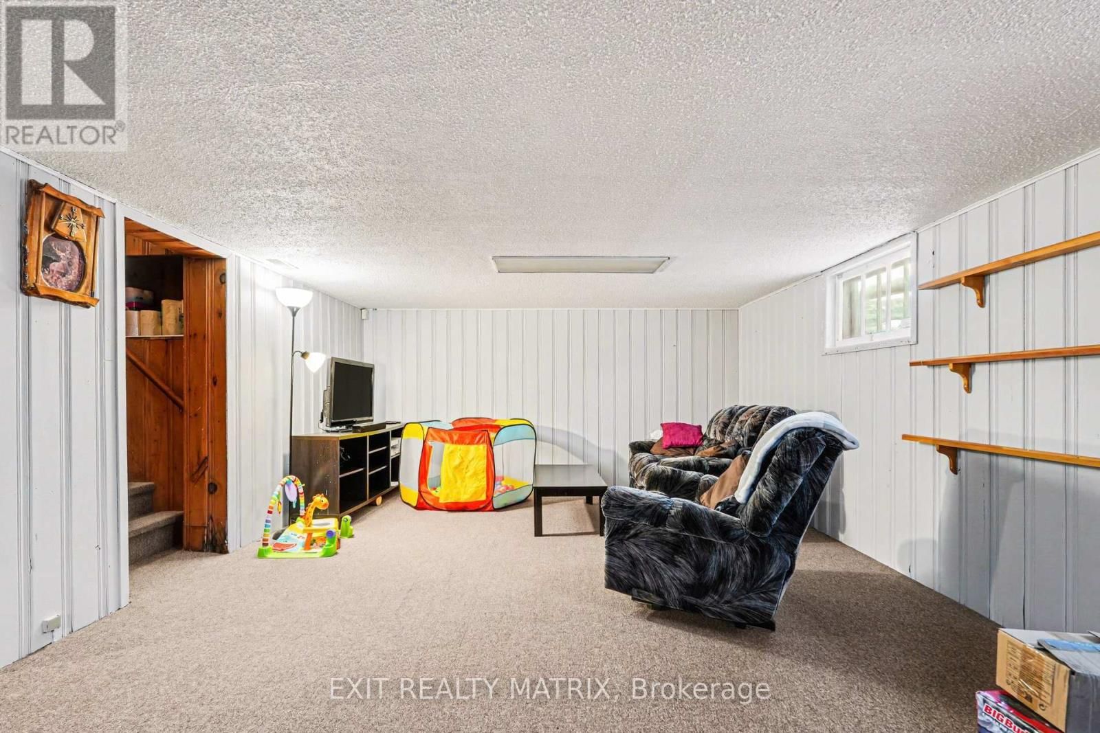 528 KEATLEY ROAD Image 32