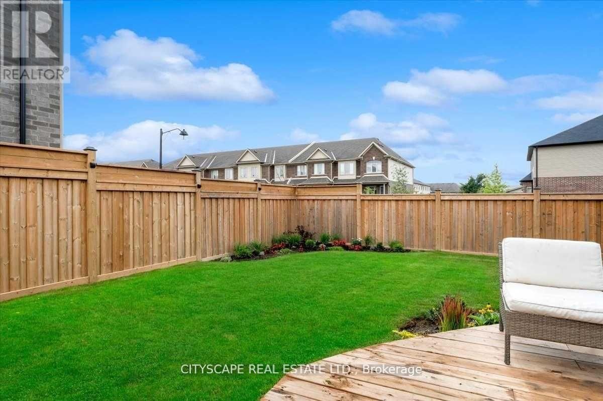 40 BLUE RIBBON WAY Image 39