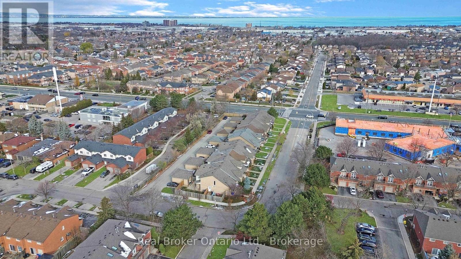 47 DYNASTY AVENUE Image 25