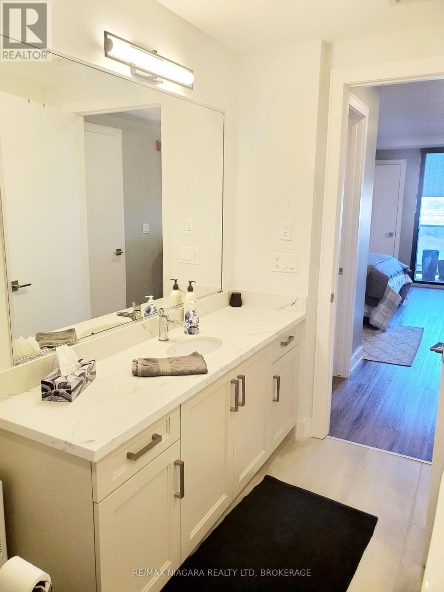 505 - 300B FOURTH AVENUE Image 20