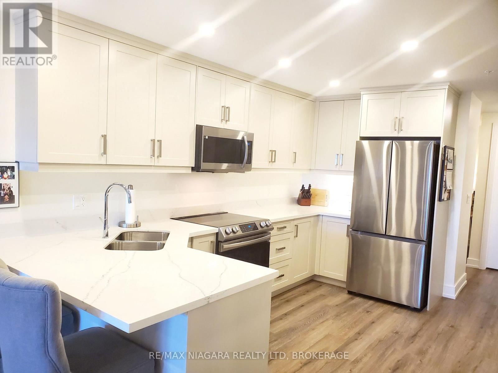 505 - 300B FOURTH AVENUE Image 9