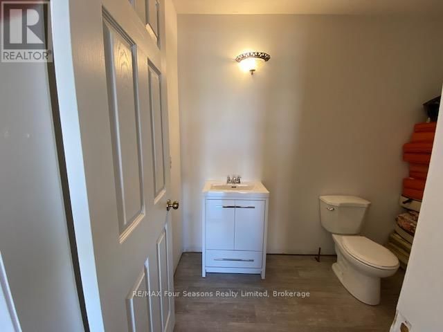 209442 HIGHWAY 26 WEST Image 13