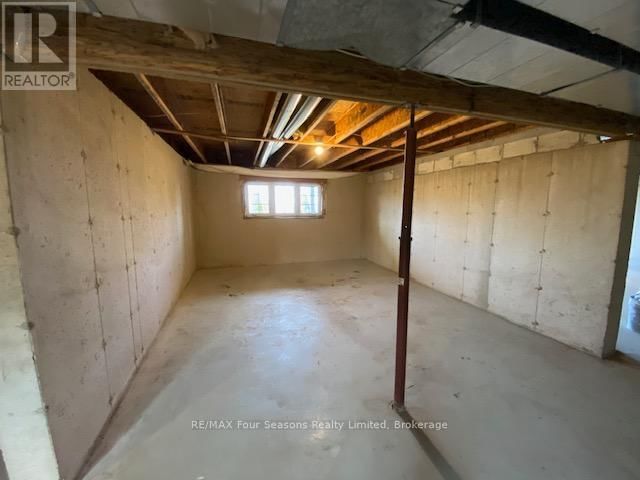 209442 HIGHWAY 26 WEST Image 18