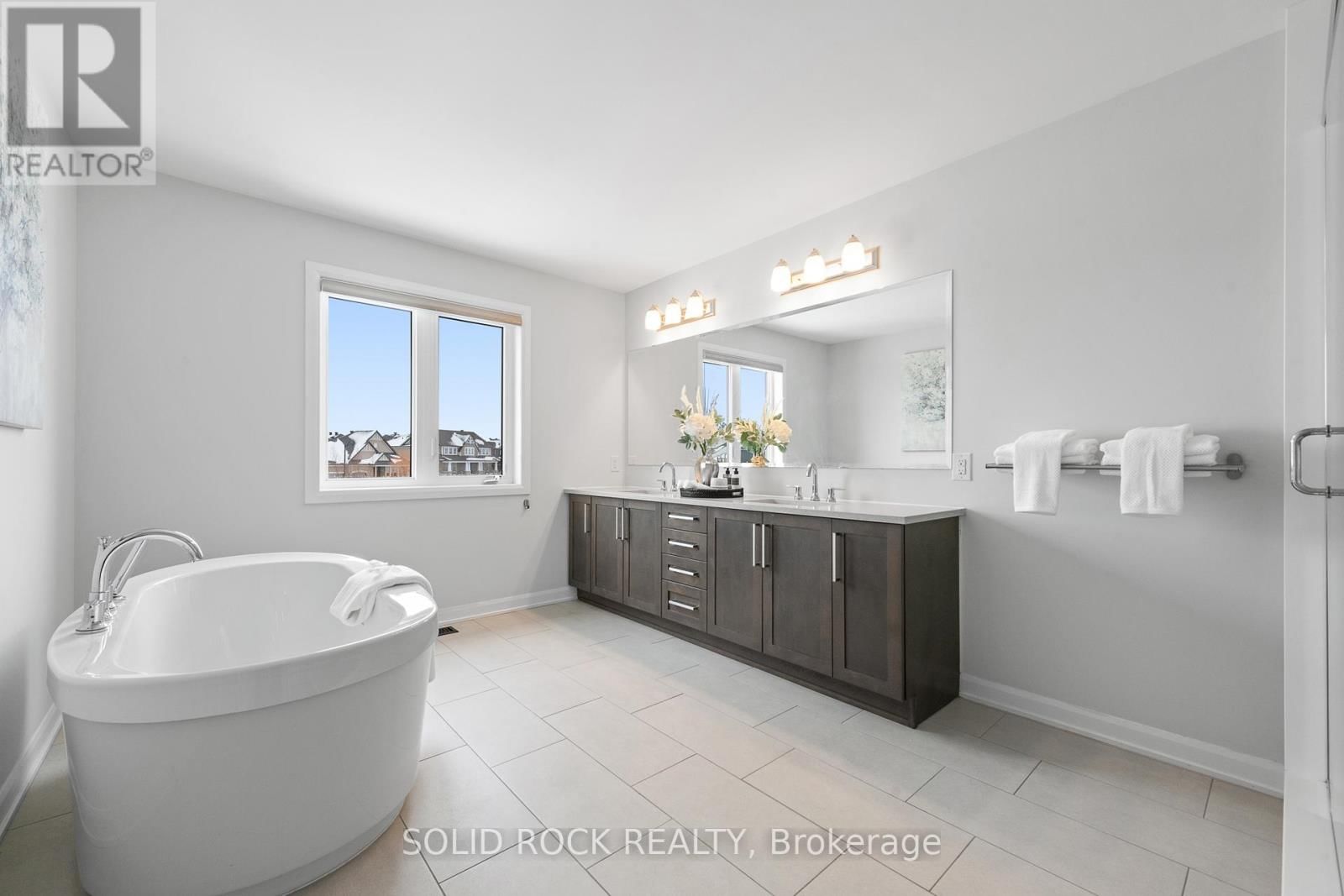 42 CONCH WAY Image 24