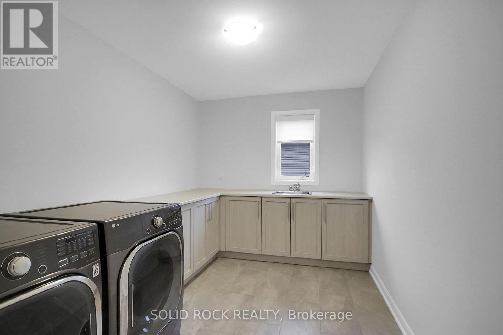 42 CONCH WAY Image 36