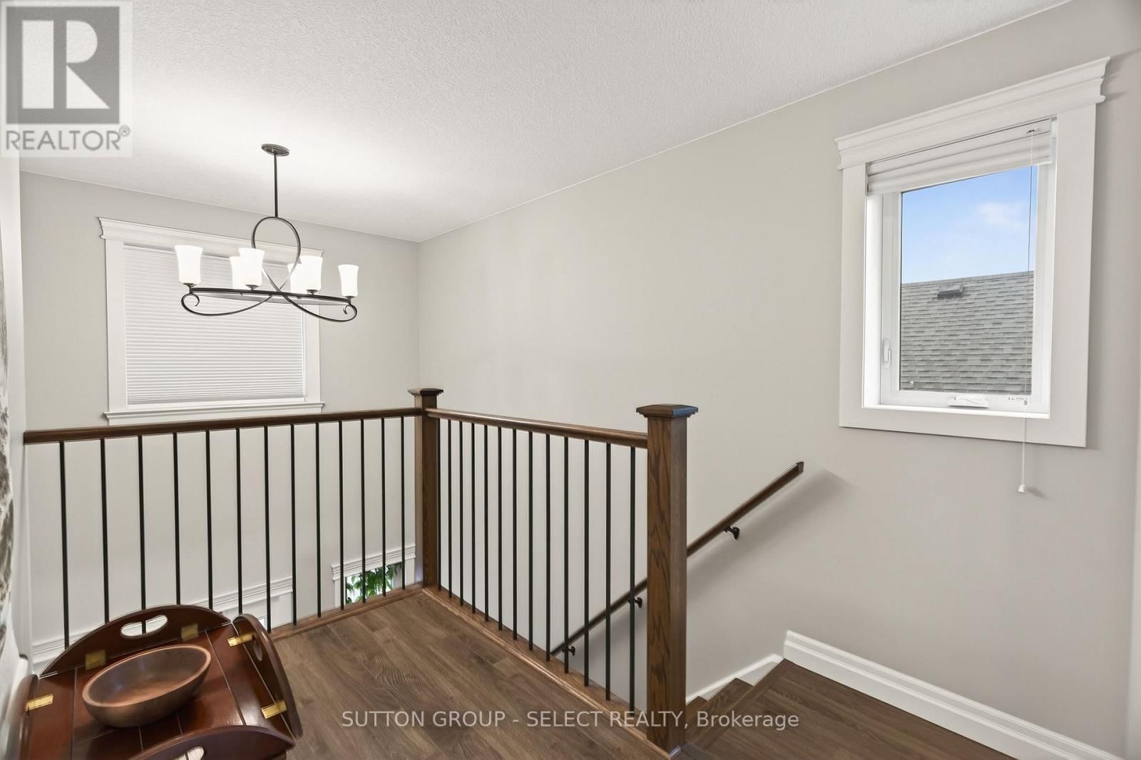 173 TARRY PARKWAY Image 21