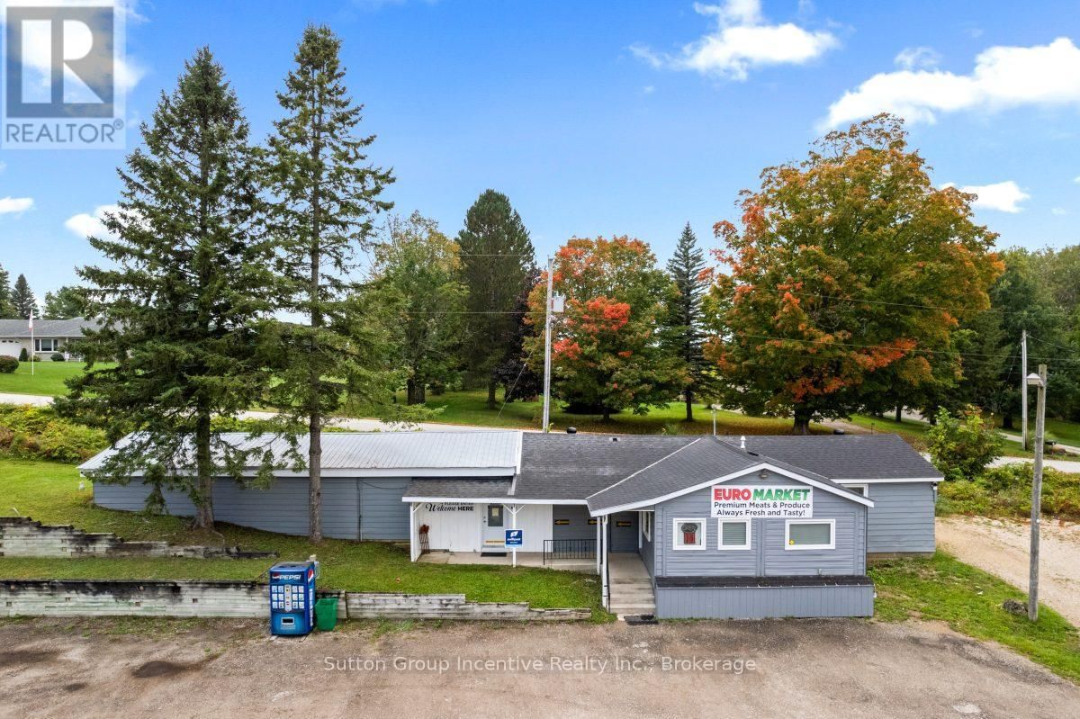 317080 6 & 10 Image 2