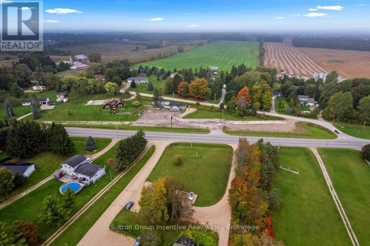 317080 6 & 10 Image 22