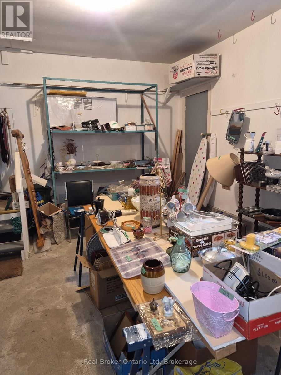 2022 7TH AVENUE EAST Image 44