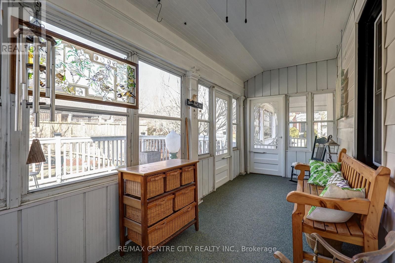 316 TALBOT STREET EAST Image 20