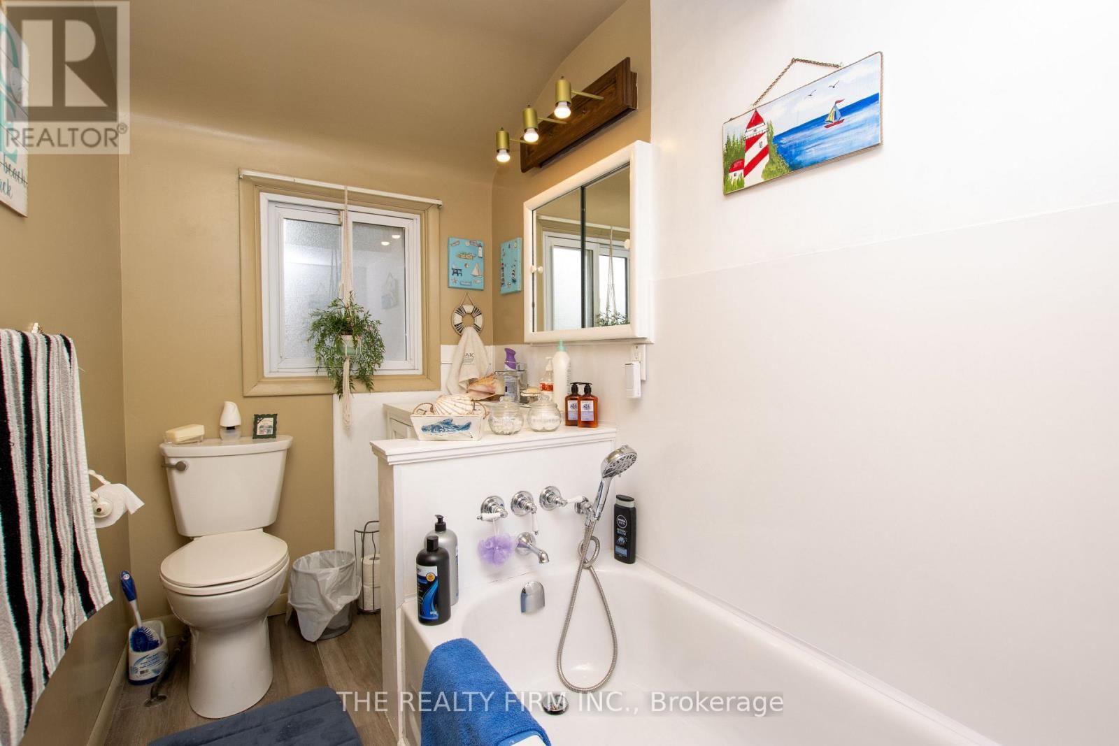 80 PRINCESS STREET WEST Image 16