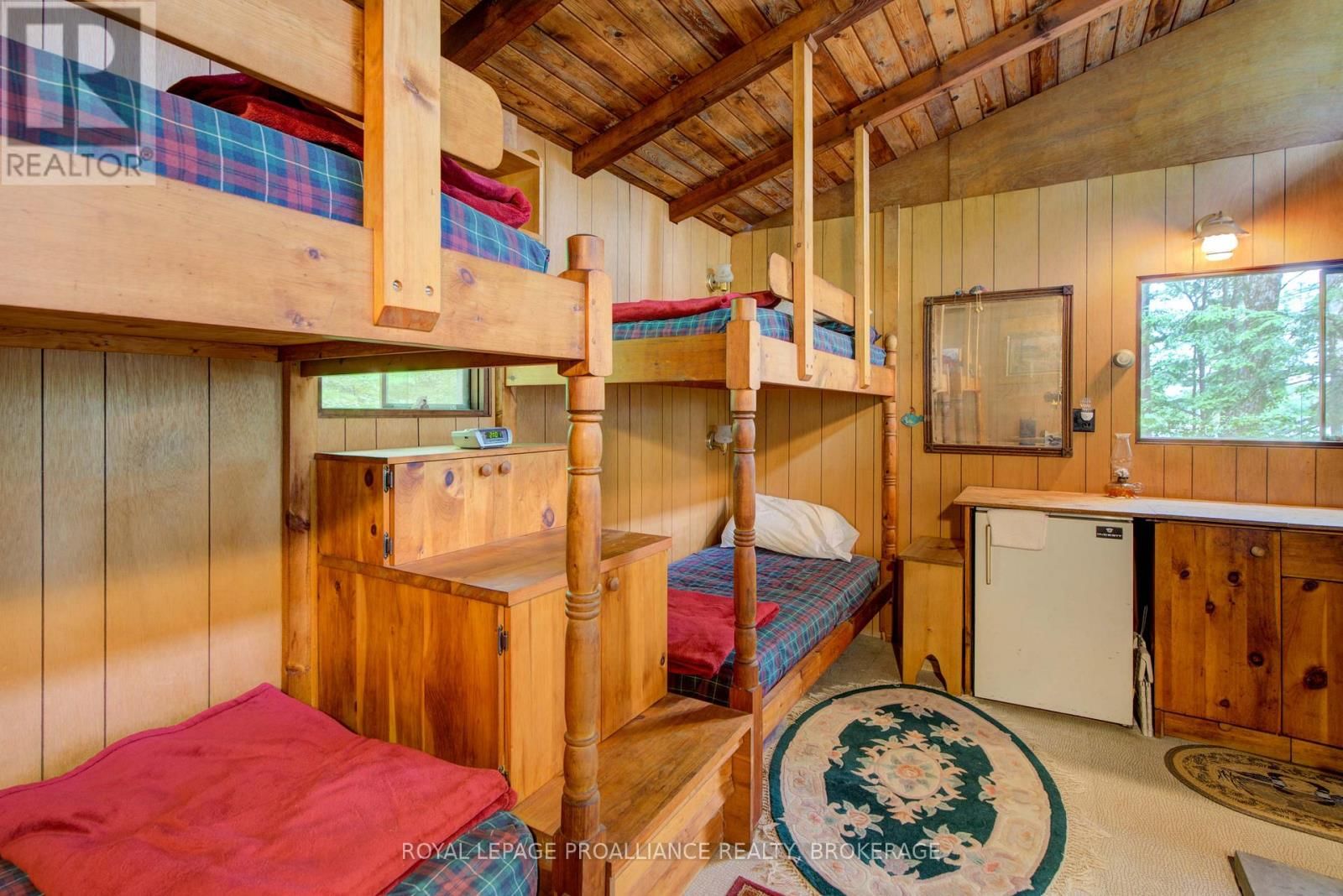 7 SCARLETT LANE Image 36