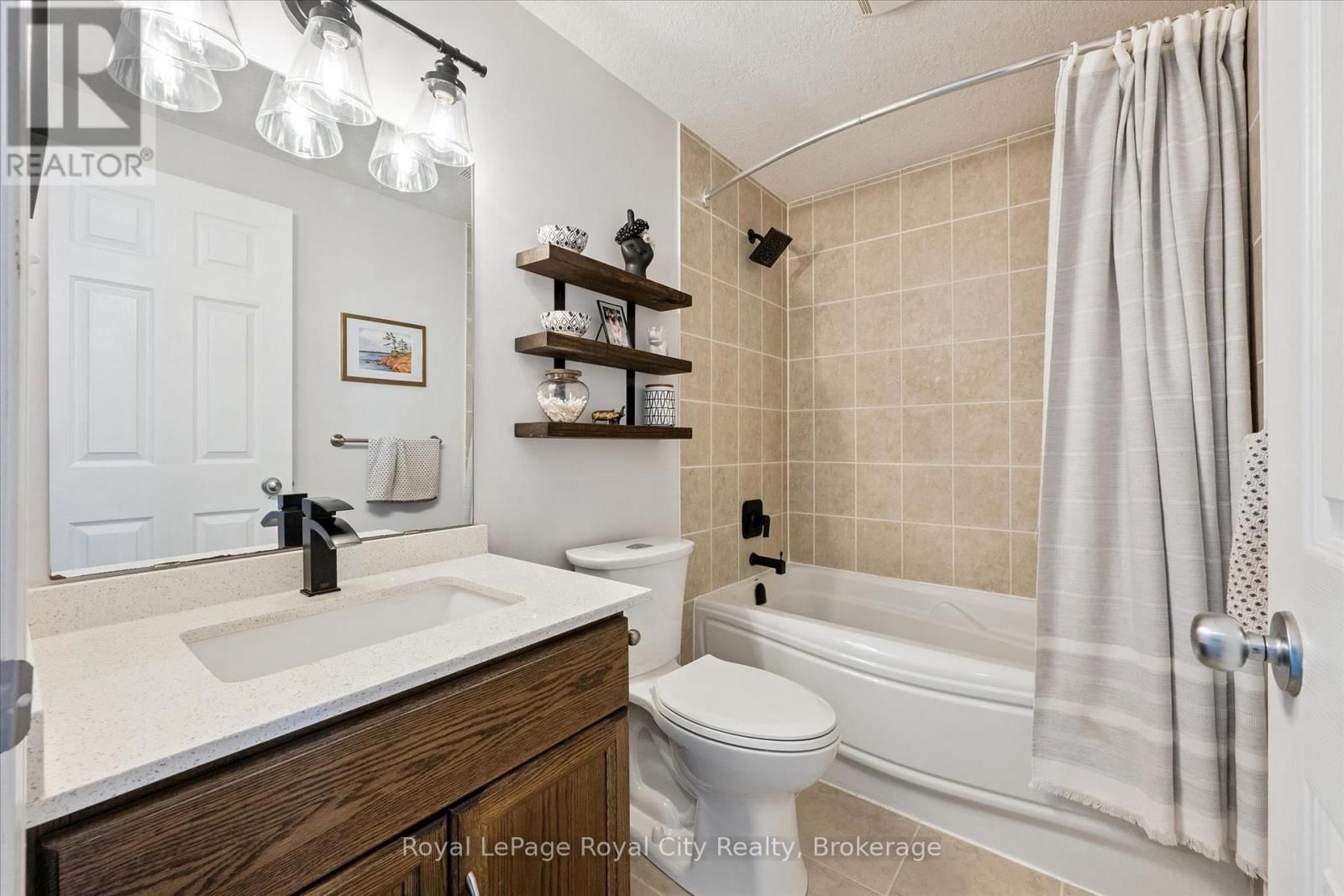 11 WARREN STREET Image 27