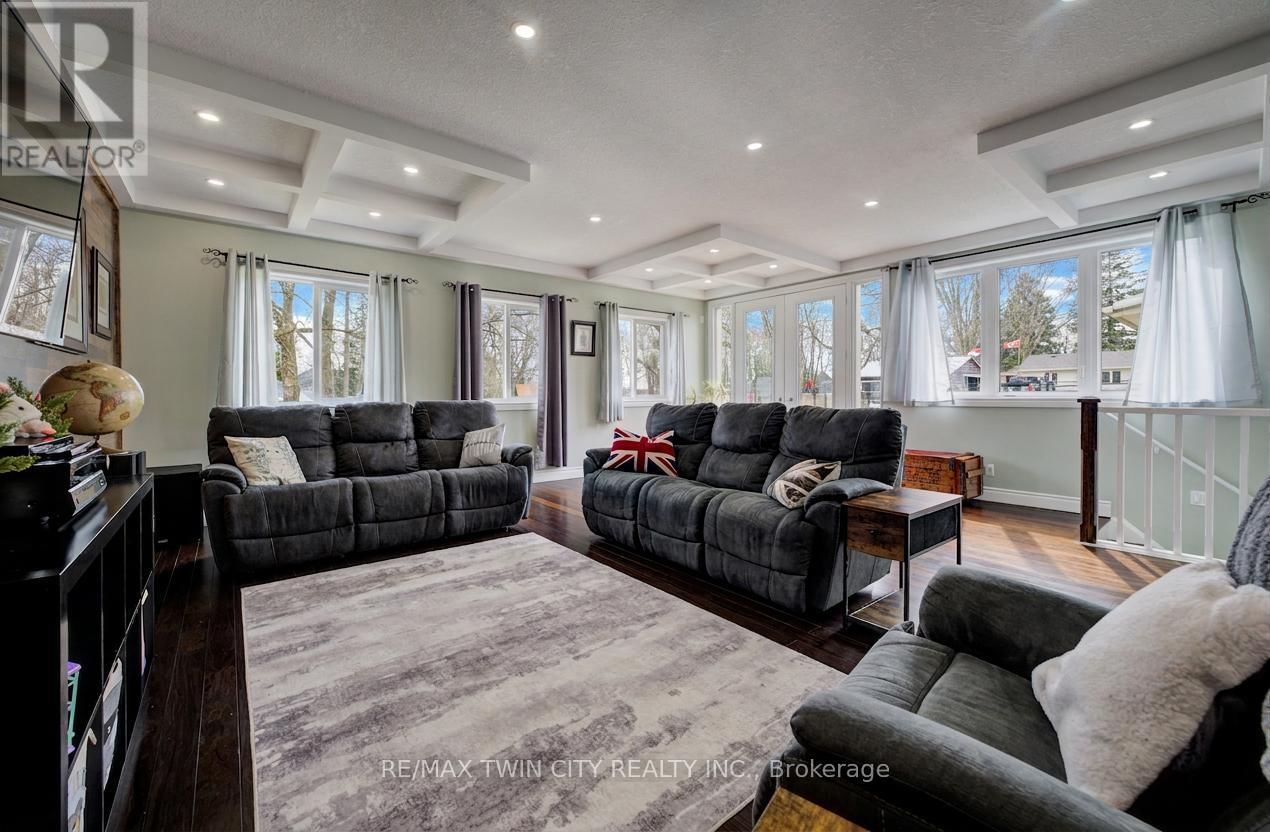 76 BAIRD STREET Image 16