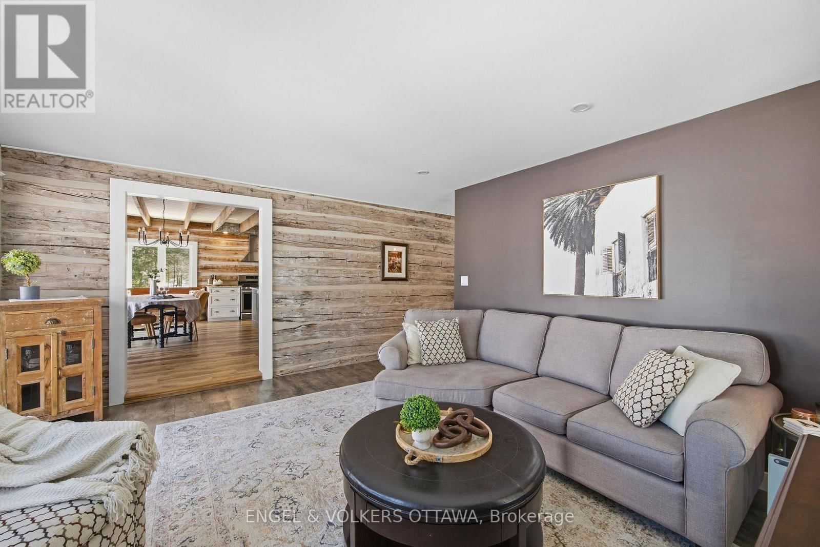 106 WHITES BEACH TRAIL Image 22