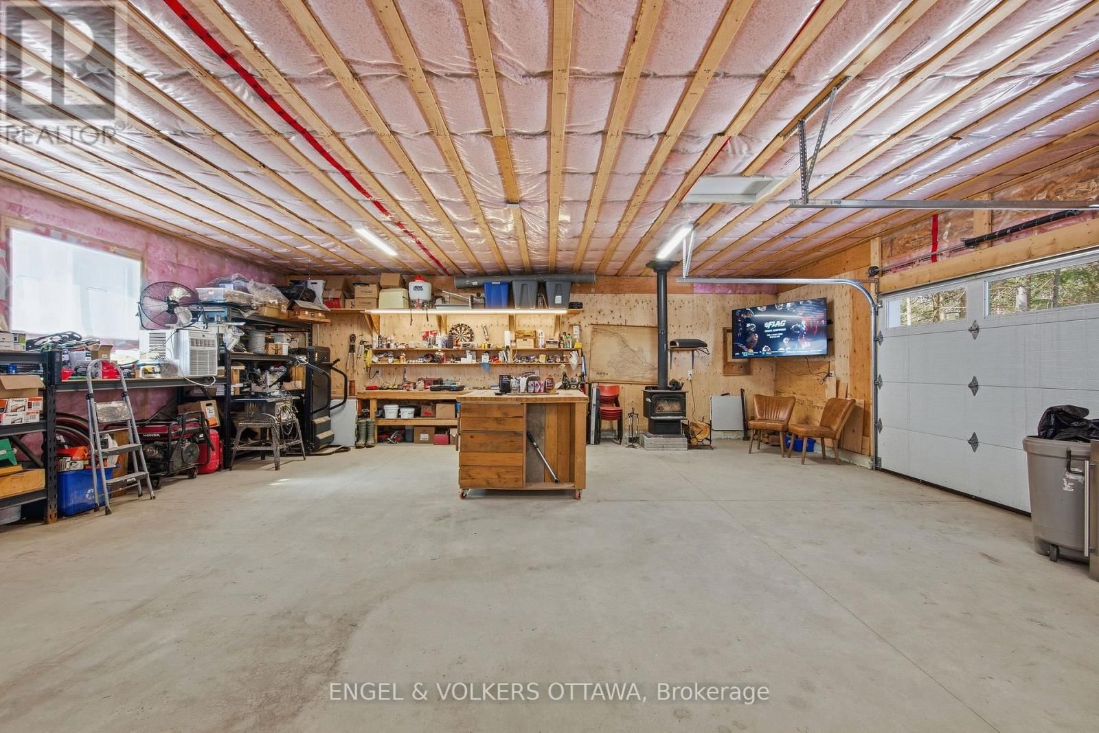 106 WHITES BEACH TRAIL Image 41