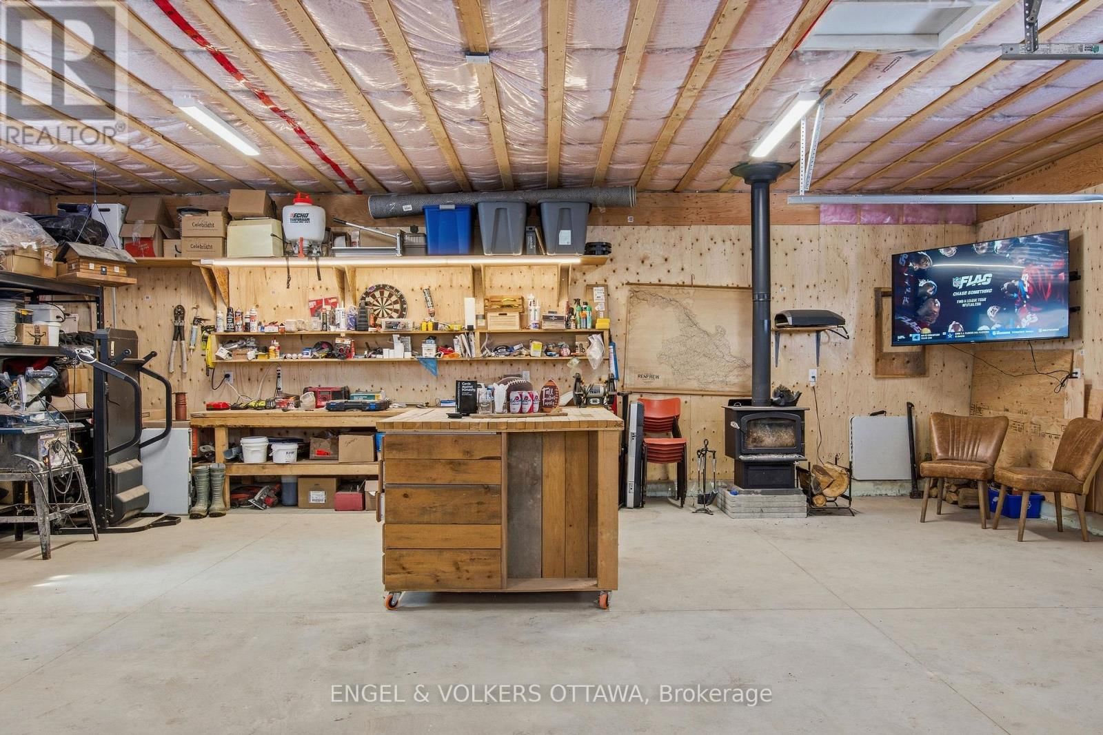 106 WHITES BEACH TRAIL Image 42