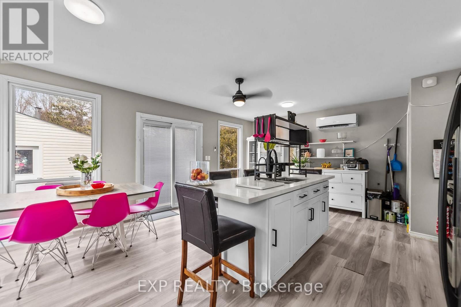 49278 CONSERVATION LINE Image 5