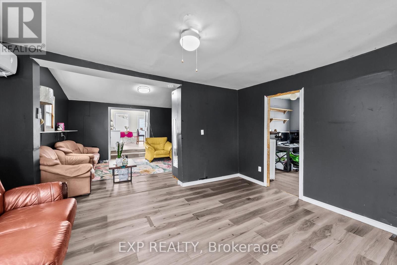 49278 CONSERVATION LINE Image 8