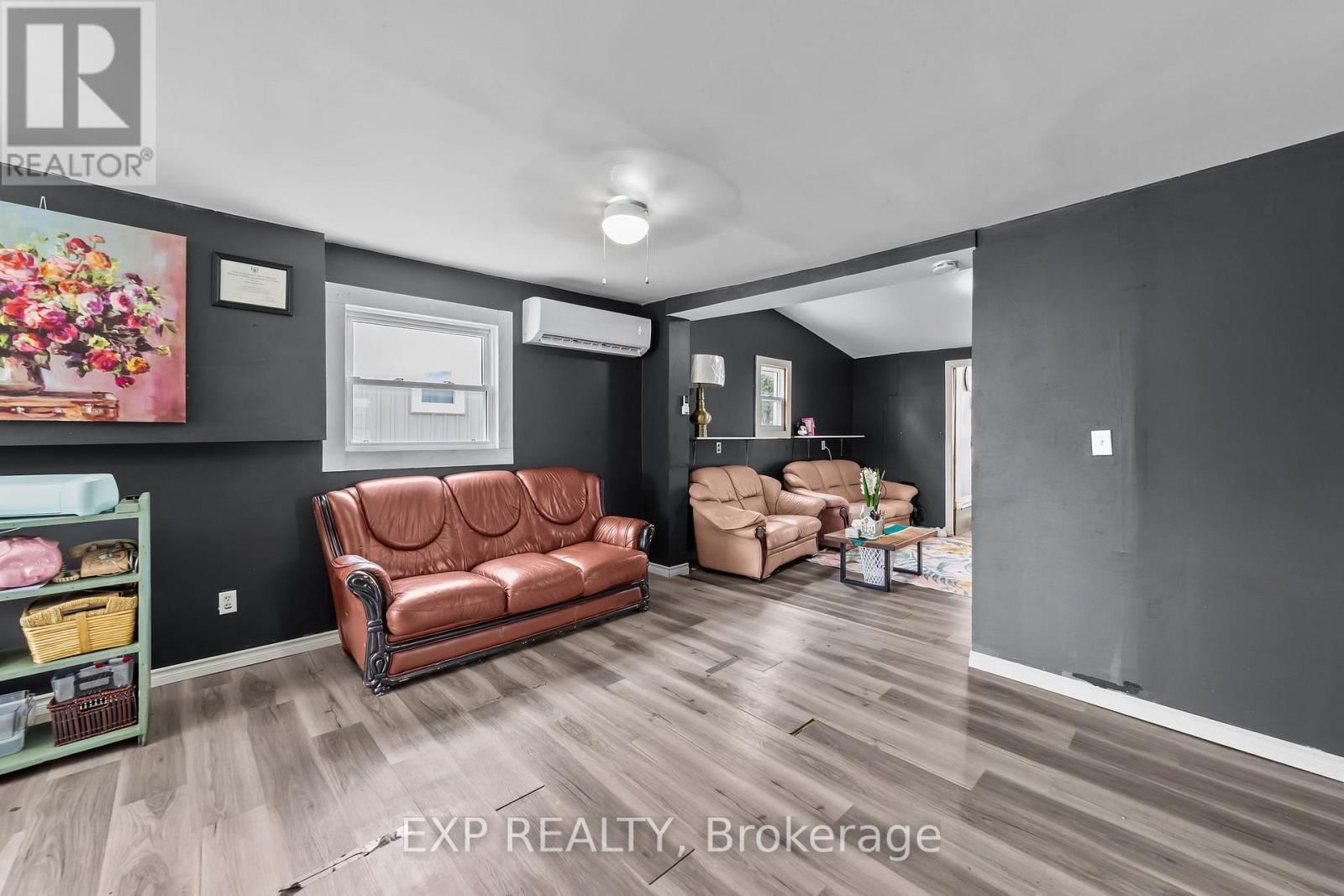 49278 CONSERVATION LINE Image 9