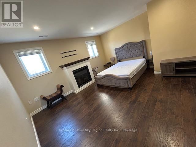 253 KINGSWAY AVENUE Image 22