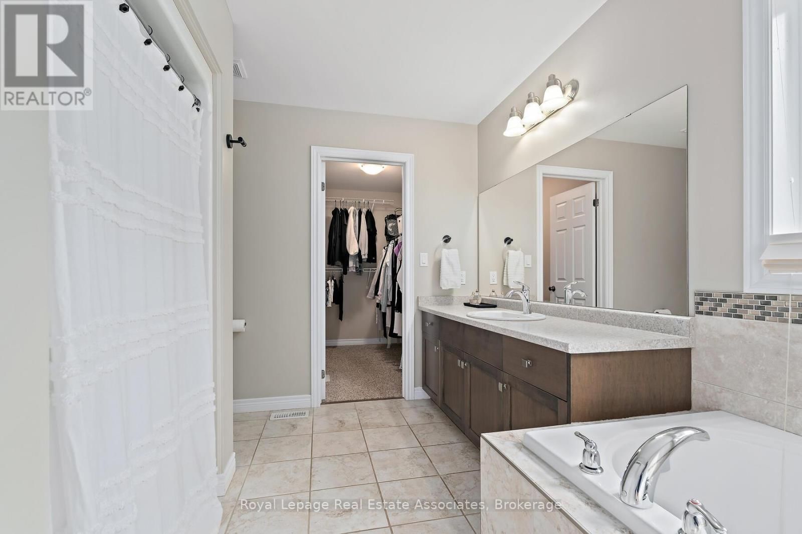 45 LINDEN AVENUE Image 18