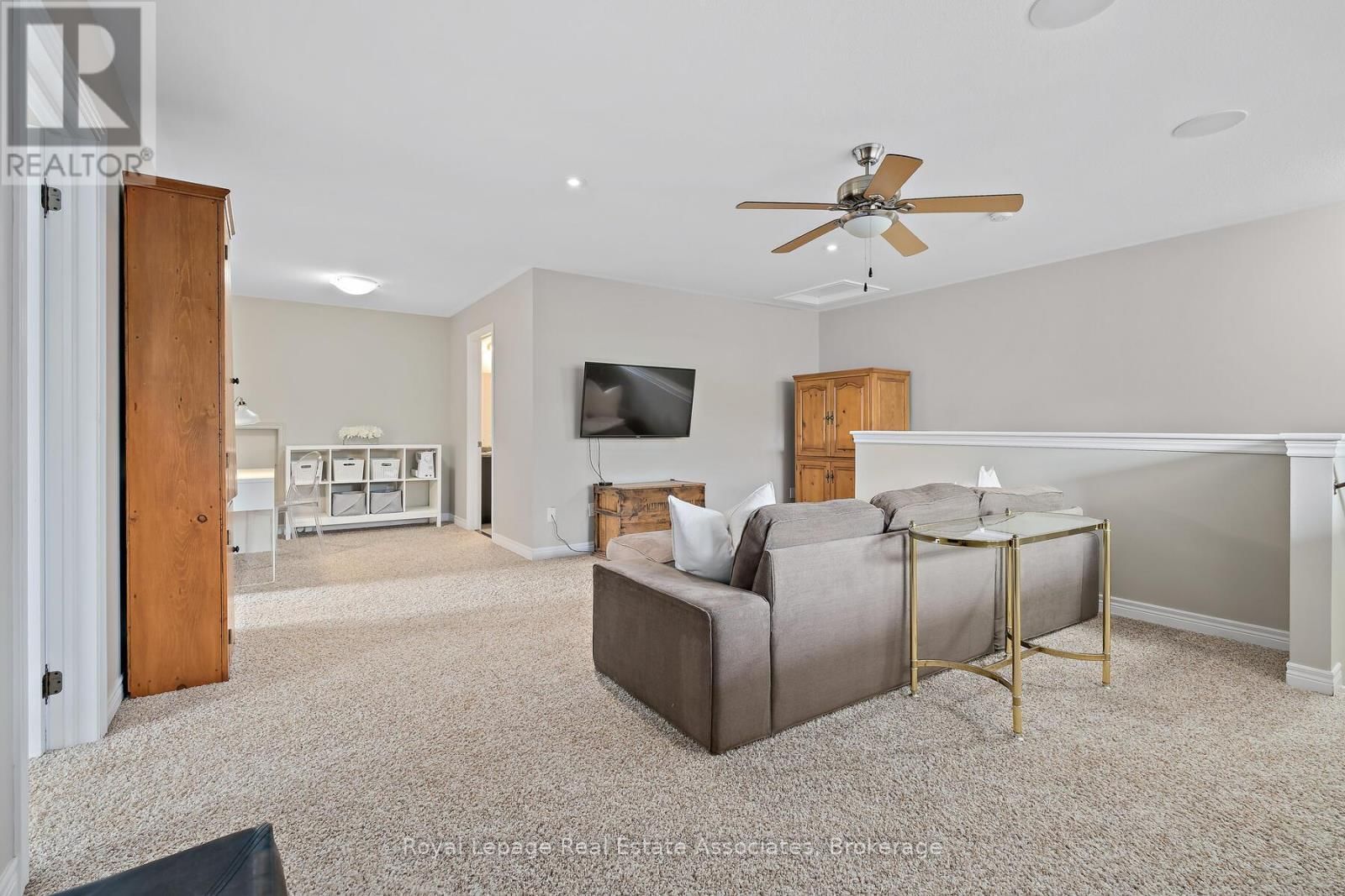 45 LINDEN AVENUE Image 23