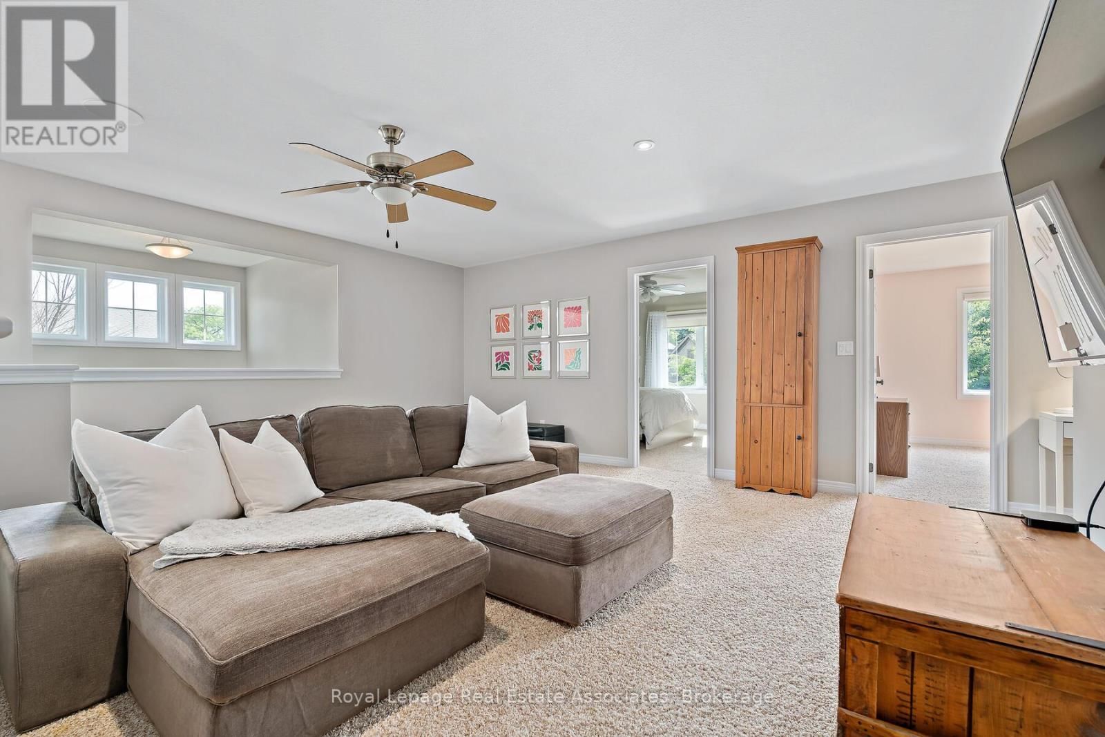 45 LINDEN AVENUE Image 25