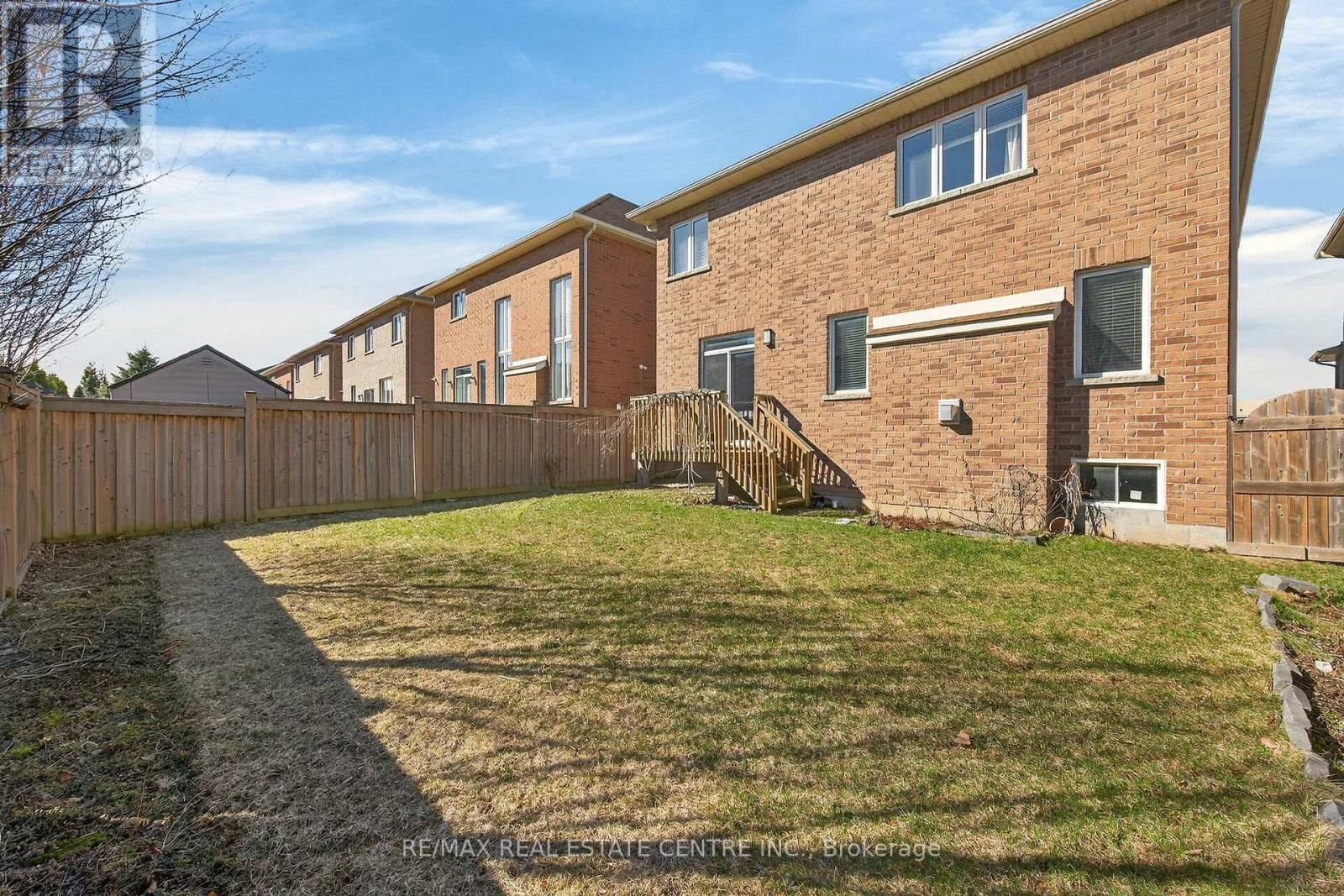 244 RAYMOND ROAD Image 36