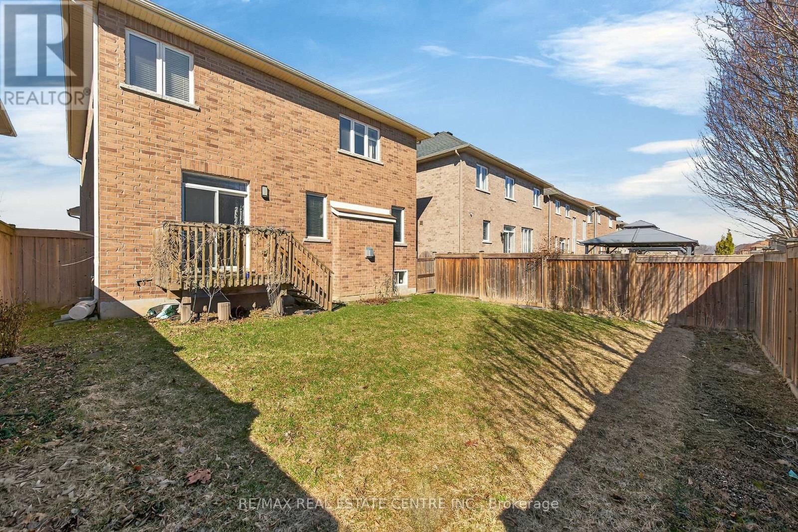 244 RAYMOND ROAD Image 37