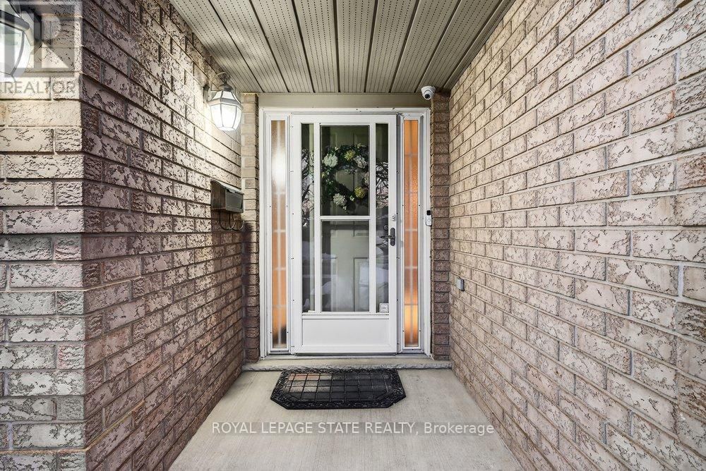 128 NUGENT DRIVE Image 10