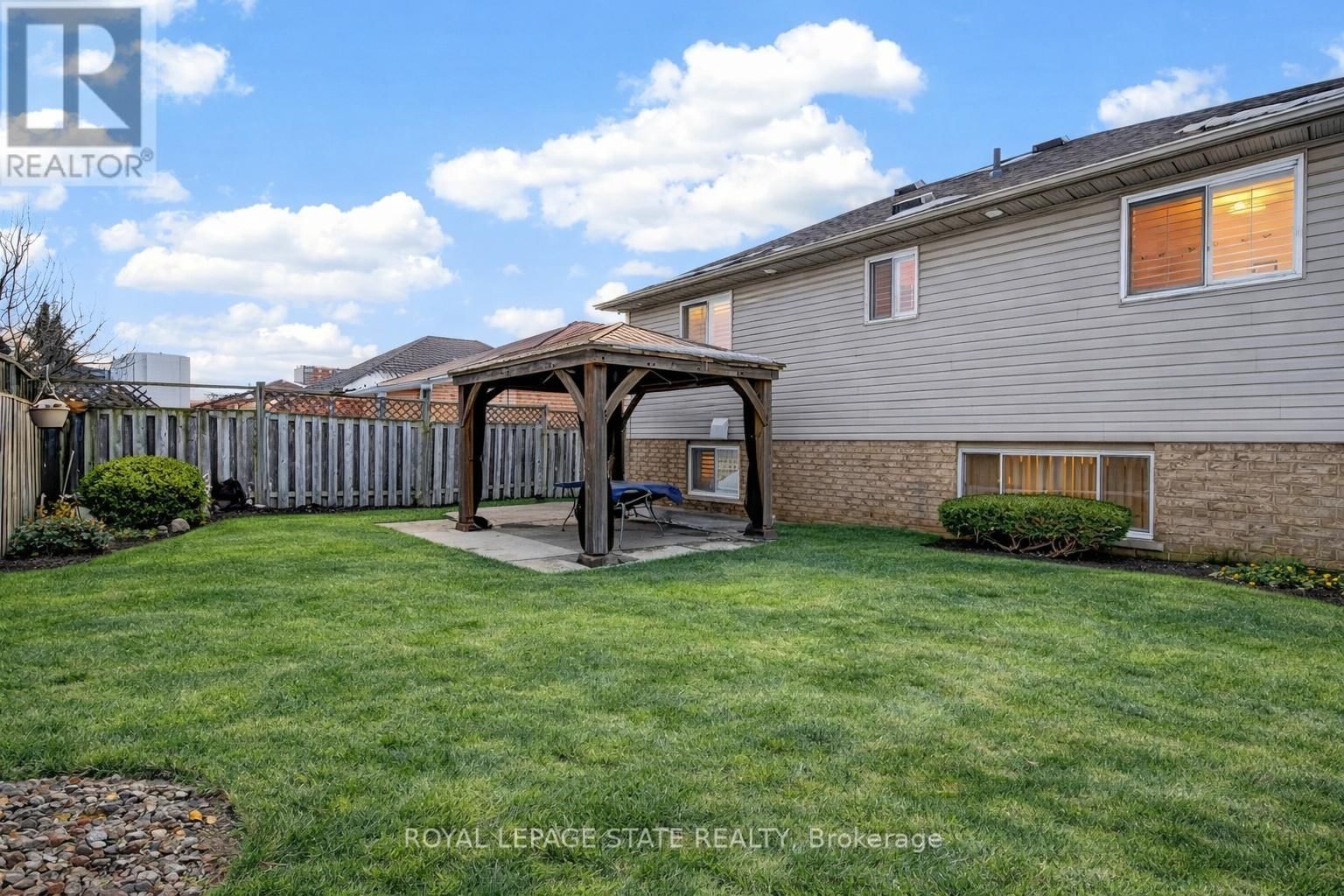 128 NUGENT DRIVE Image 7