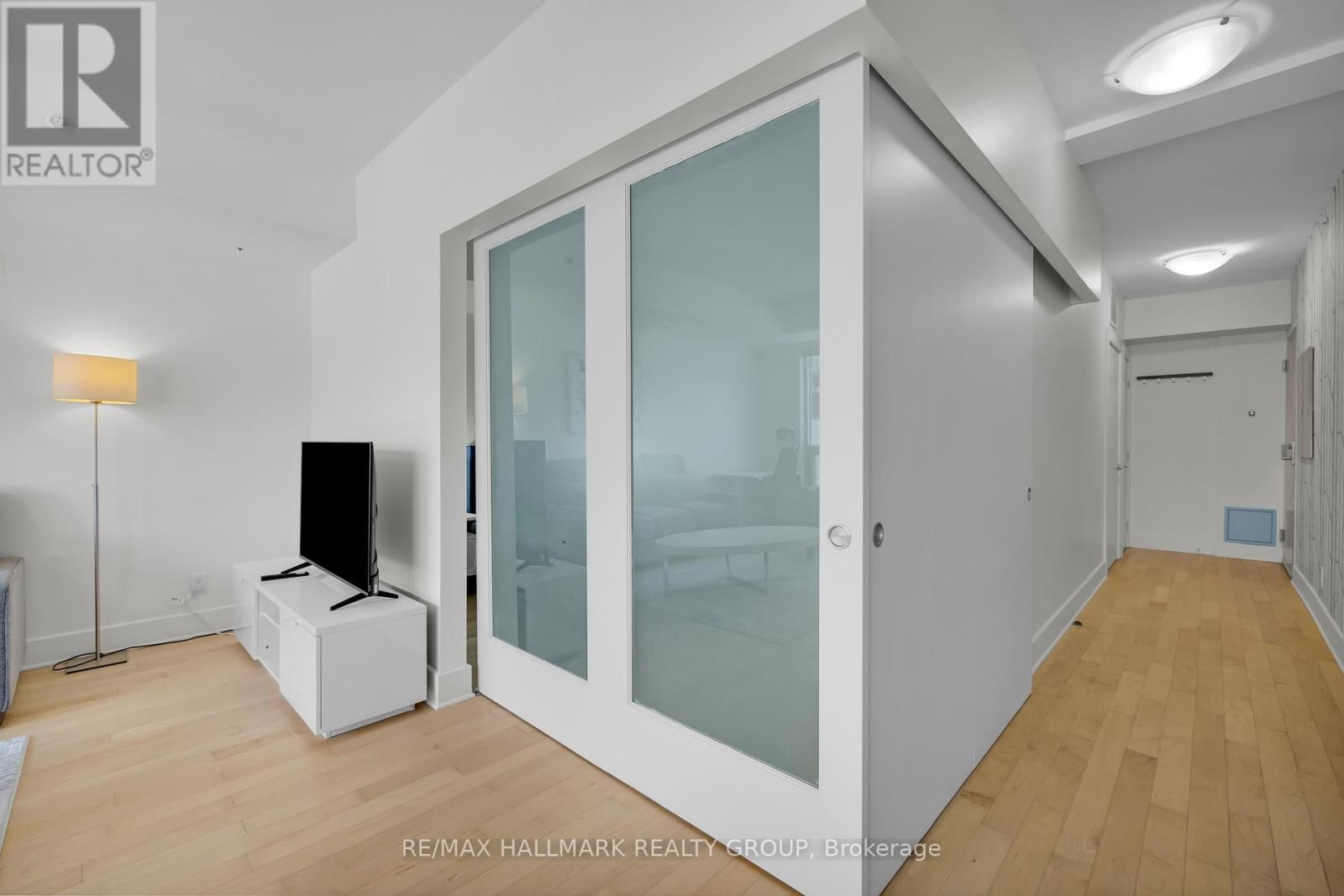 106 - 390 BOOTH STREET Image 23