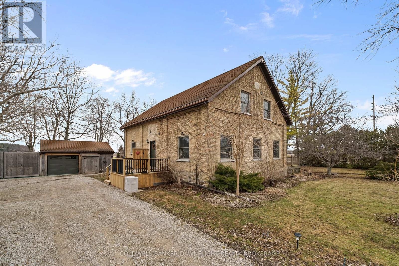 15750 FIFTEEN MILE ROAD Image 1