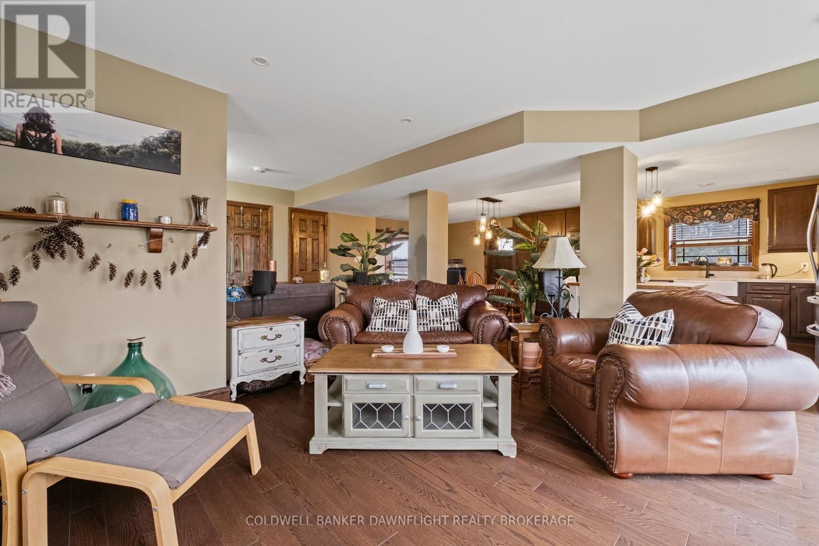 15750 FIFTEEN MILE ROAD Image 13