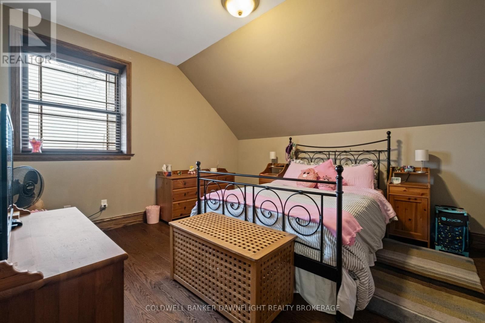 15750 FIFTEEN MILE ROAD Image 28