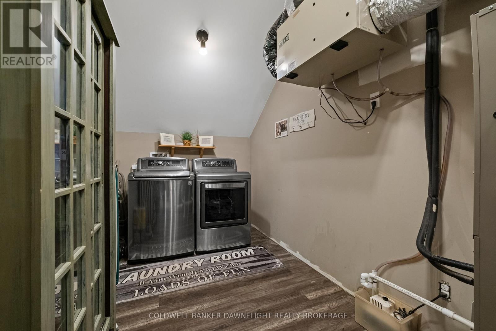 15750 FIFTEEN MILE ROAD Image 31