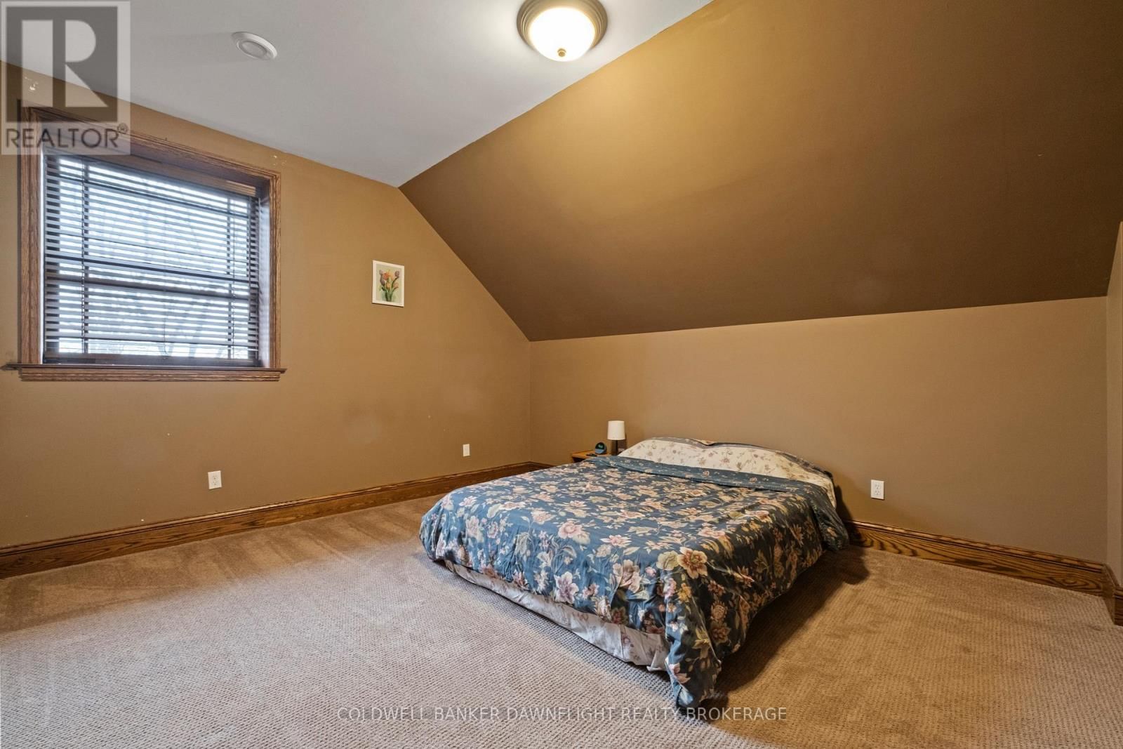 15750 FIFTEEN MILE ROAD Image 34