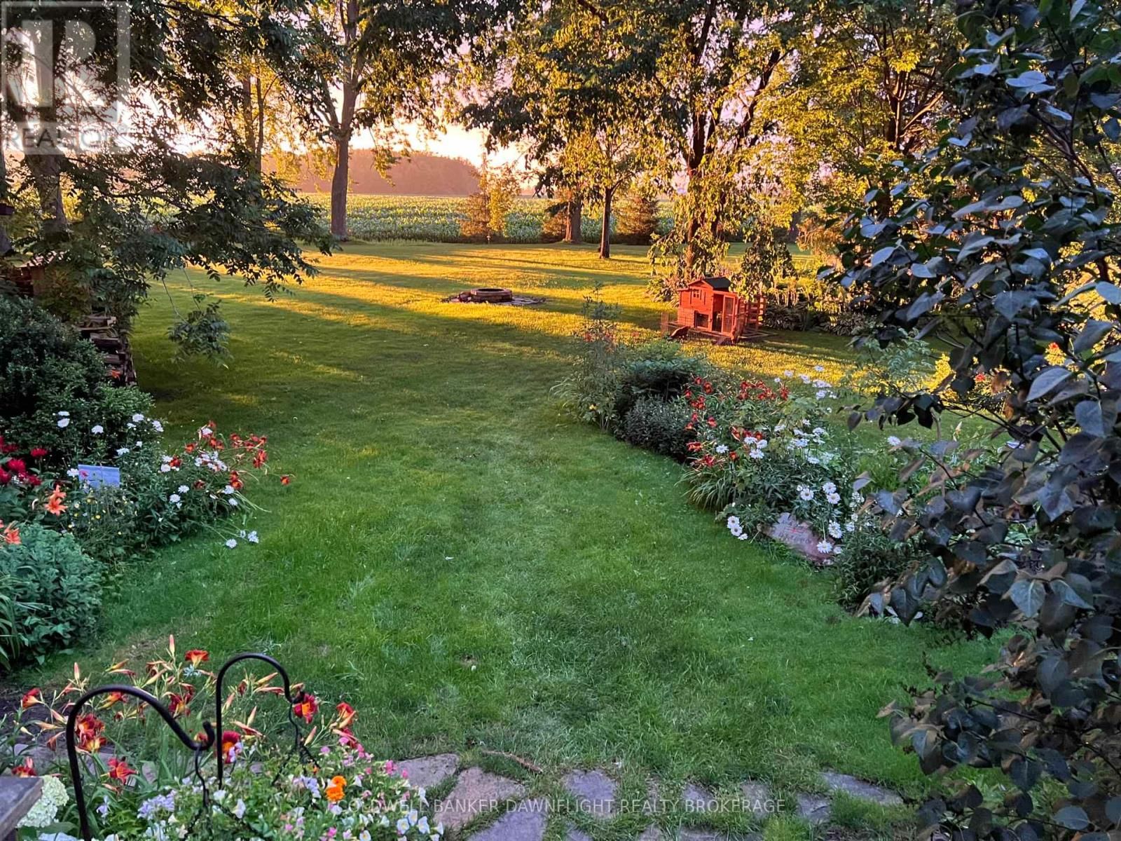 15750 FIFTEEN MILE ROAD Image 48