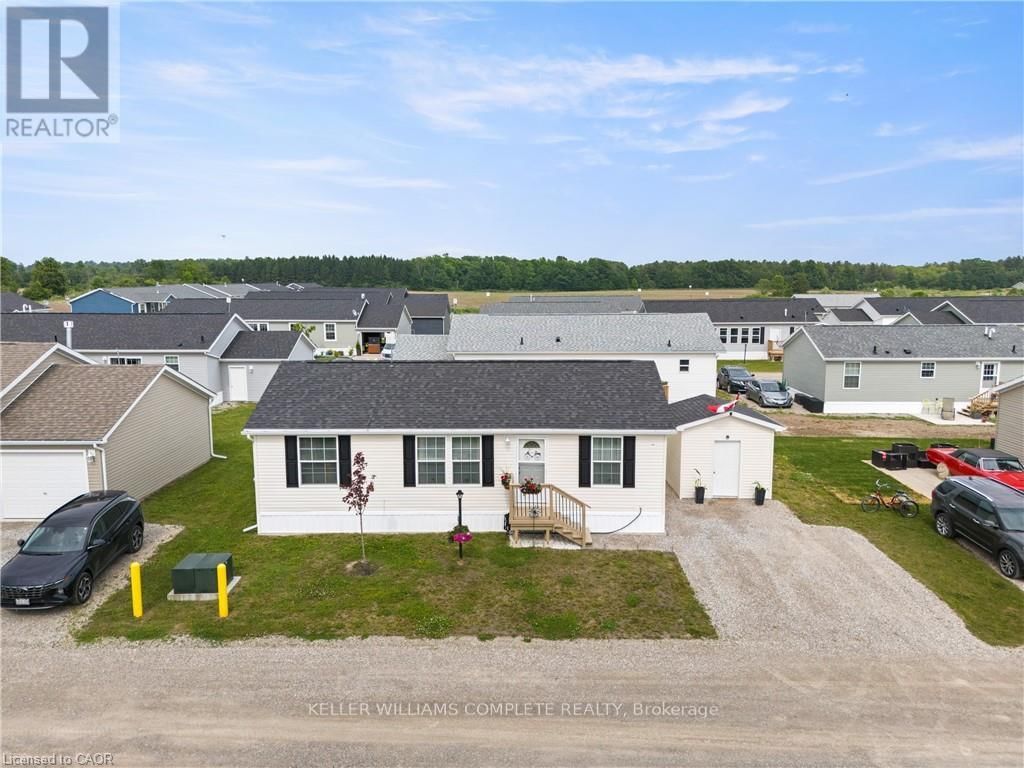 22 COPPER BEECH DRIVE Image 1