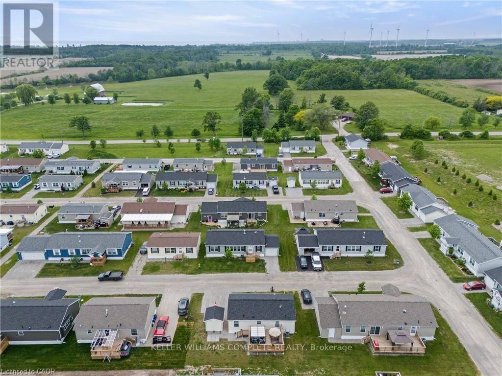 22 COPPER BEECH DRIVE Image 25