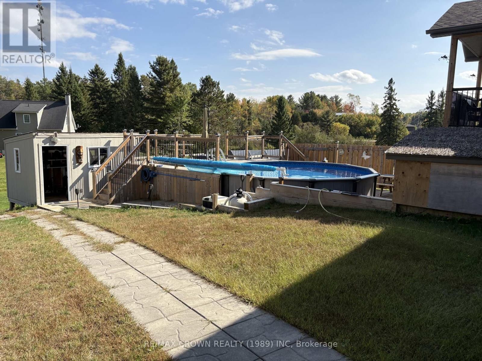 211 EGLINGTON ROAD NORTH Image 47