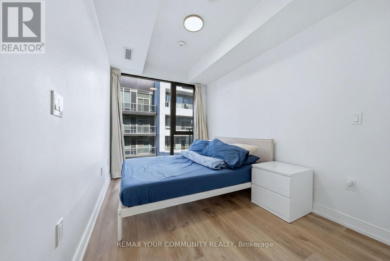 1317 - 1 JARVIS STREET Image 13