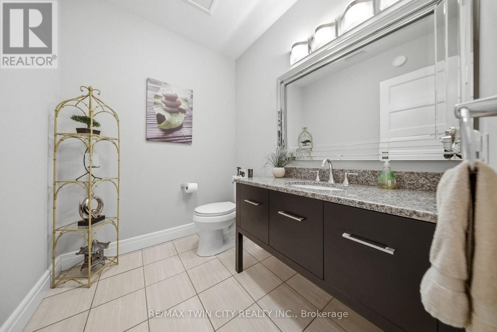 29 WALLACE COURT Image 34