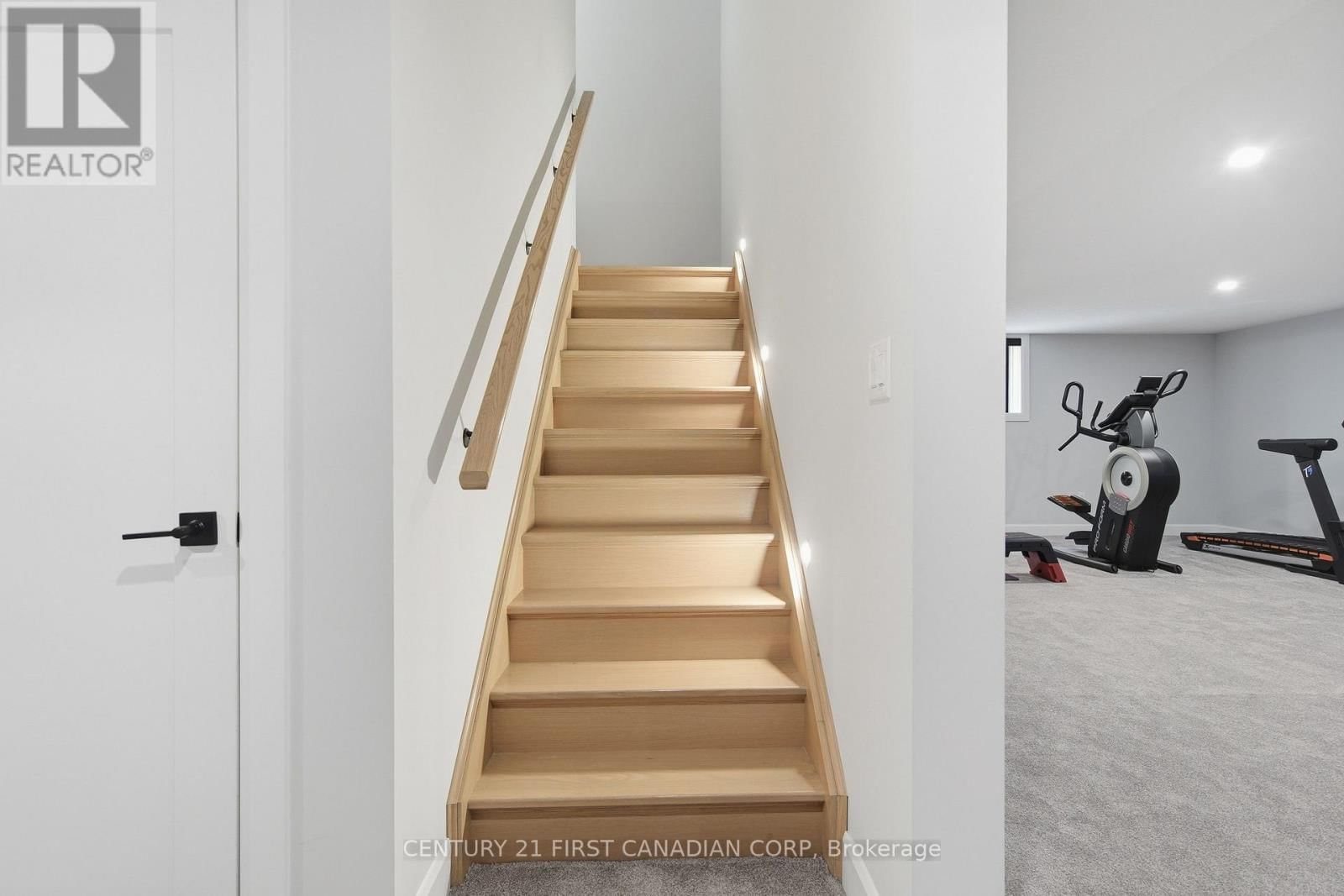 7129 SILVER CREEK CIRCLE Image 38