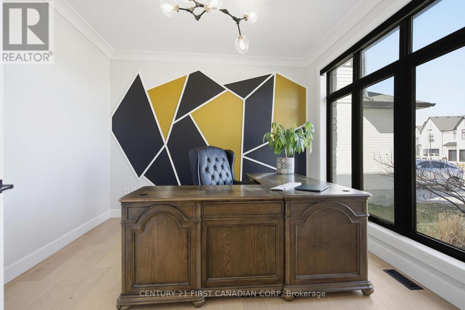 7129 SILVER CREEK CIRCLE Image 4