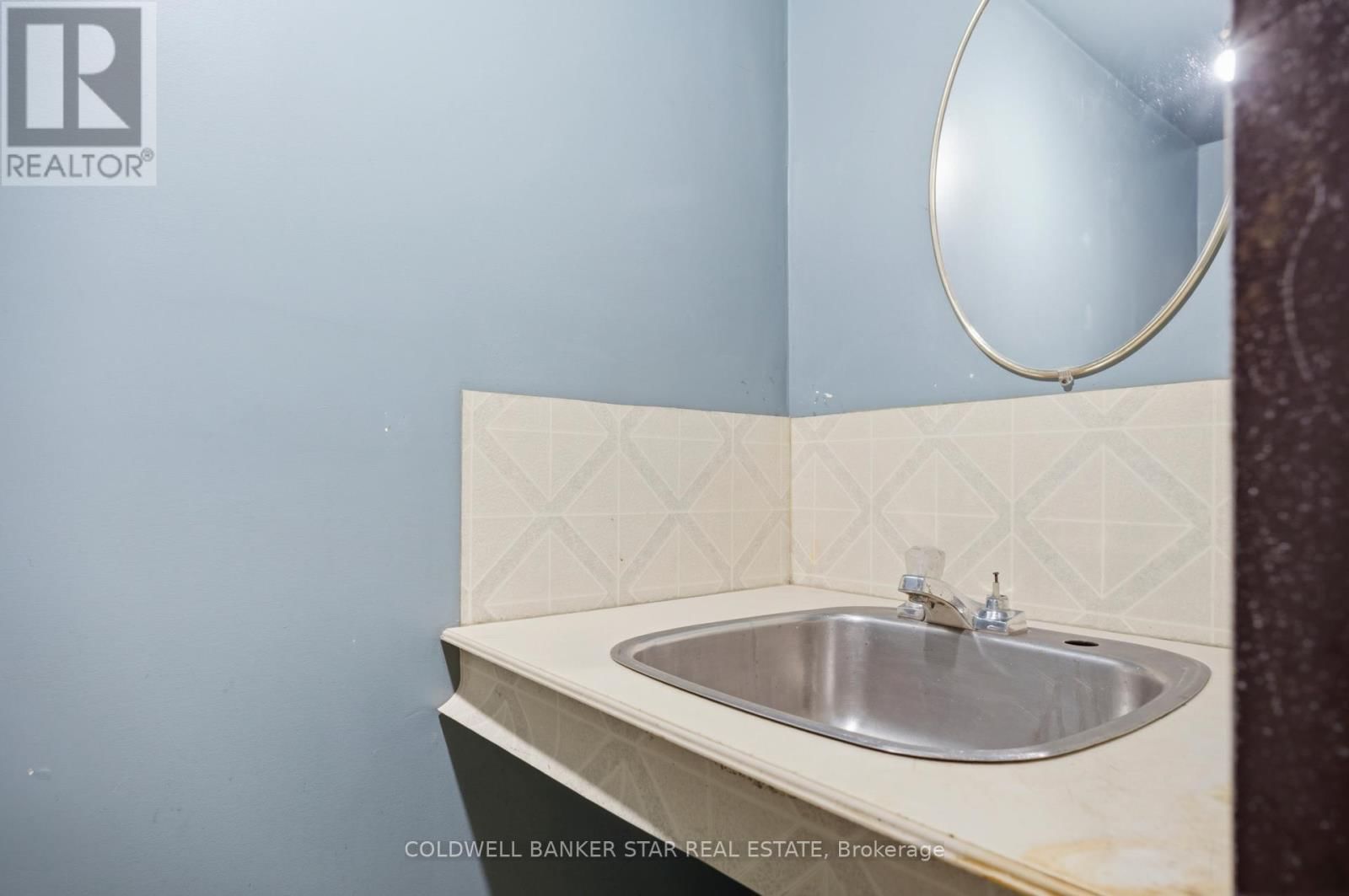 179 MAIN STREET Image 34