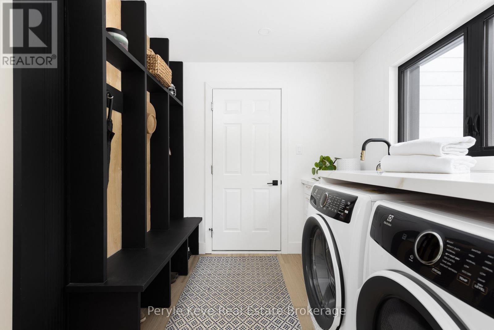 1290 CEDAR LANE Image 27