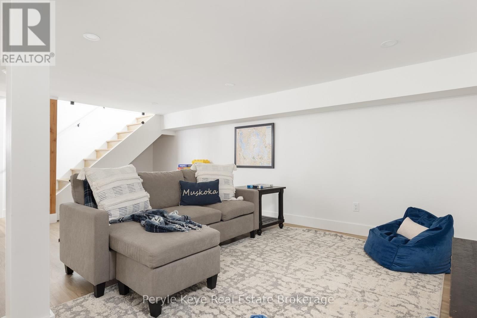 1290 CEDAR LANE Image 42