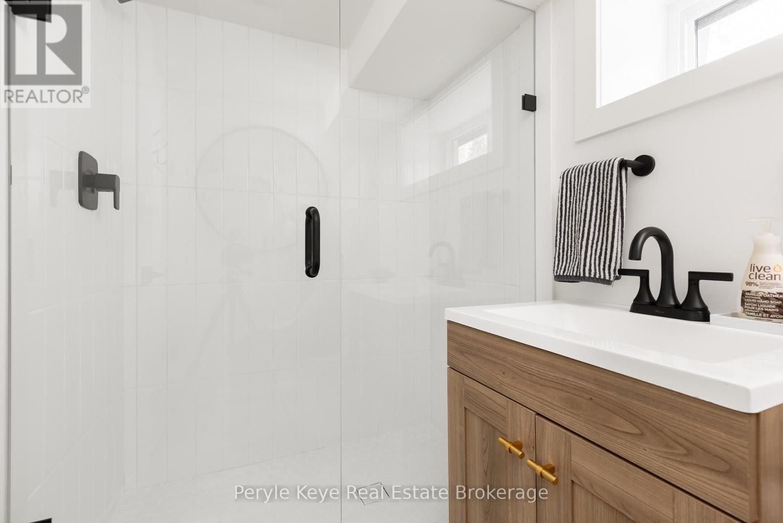 1290 CEDAR LANE Image 45